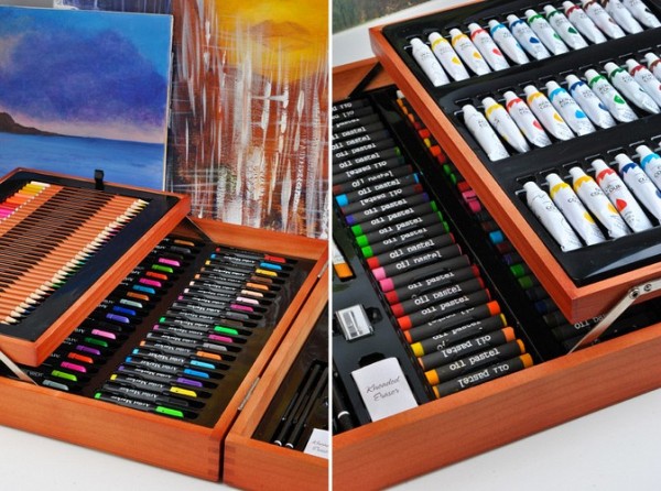 Painting set 174pcs in a case